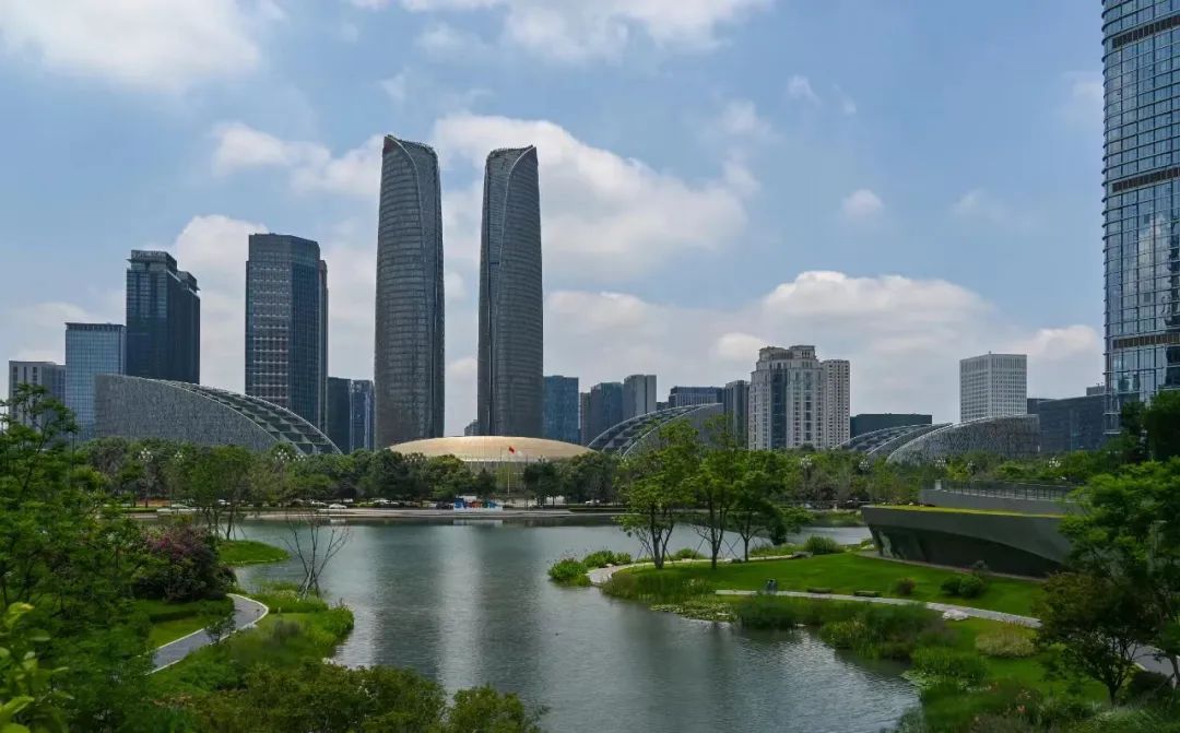 交子雙塔實景圖 圖源：成都發布官微